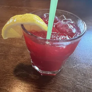 Vodka berry lemonade