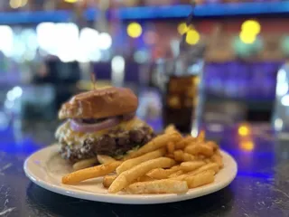 Center Bar & Grill