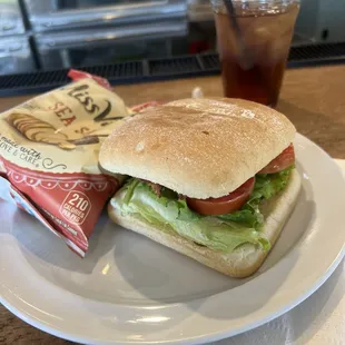 BLT
