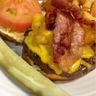 Bacon Cheddar Burger