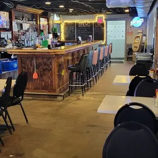 Bar and dining area