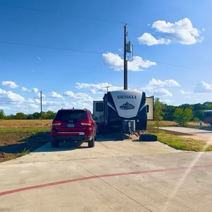 Back-in site 
Full hook-ups