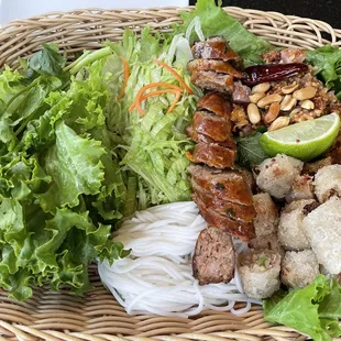 Lao Appetizer Platter - YUM!!
