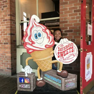 Fave sweet spot in Old Sac!