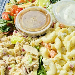 Salad combo to go...take it to McLaren Park for a picnic!