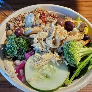 Salad takeout