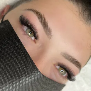 Volume lashes by Christy