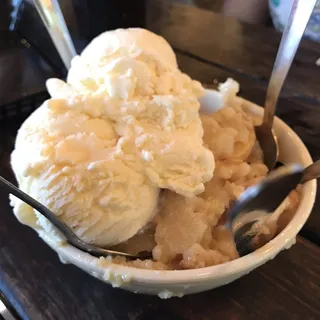 Blackberry or Peach Cobbler