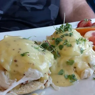 Crabby Benedict