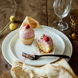 Cupcakes, wedding cupcakes, celebration cupcakes