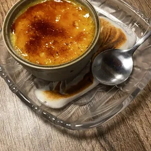 Lemon tarragon crème brûlée