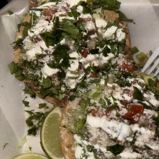 Avocado tostadas