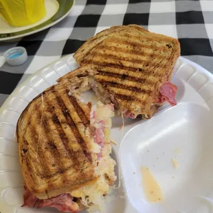 Reuben sandwich