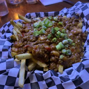 Chili cheese fries