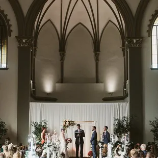 Lauren and Thomas
Photos by Mike+Jamie Photography