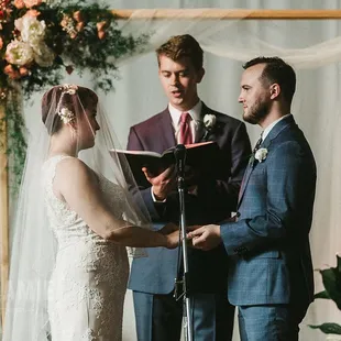 Lauren and Thomas
Photos by Mike+Jamie Photography