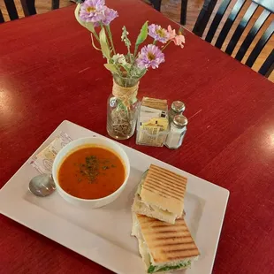 food, soup, chowder, soups and chowder