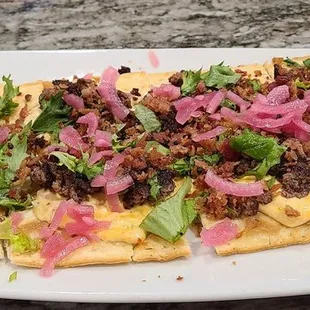 Flatbread = Pimento Cheese sauce, Ground Beef, Bacon, Pickled Onions &amp; Arugula = OMG!
