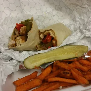 The chicken fajita wrap.