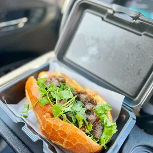 Tried Shaken Steak. It was pretty good. | www.moniquedao.com