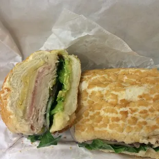 #19 Stratosphere - turkey, prosciutto, avocado and Swiss on a crunch roll