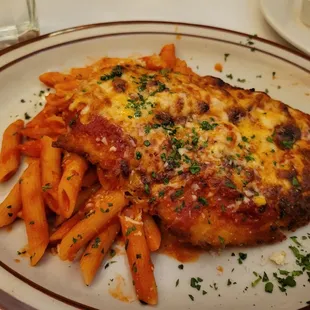Chicken Parmigiana w/ Penne