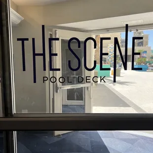 The scene pool in Planet Hollywood