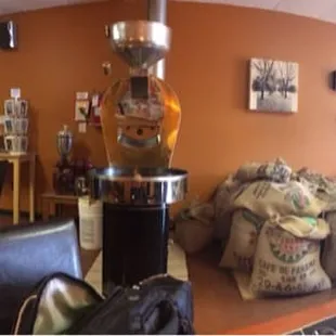 Awesome Roaster overpowering the artsy chill atmosphere.