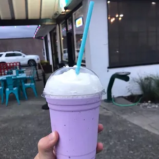 Frosted animal cookie milkshake, (So good!)