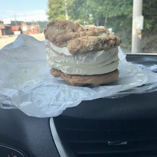 dessert, food