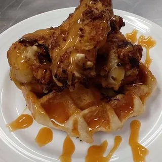 Air Crisp Wings & Waffle