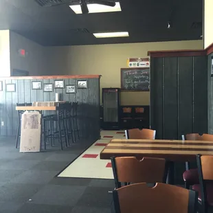 sushi and sashimi, interior