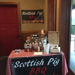 Great Ribs, rub, and sauces.......the perfect compliment to wine tasting!