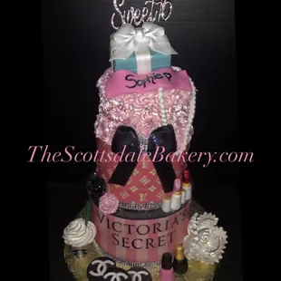Sweet 16 Designer Cake