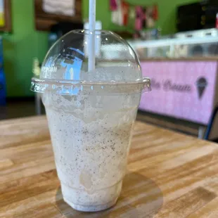 Honeycomb &amp; Toffee Coffee Shake: Yummy Mix of two awesome flavors!!