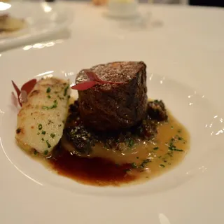 Tajima F1 Beef Tartare (Australia)*