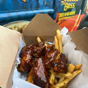 Henny wing platter with fries