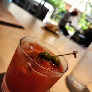 drink, oysters and mussels