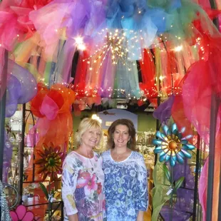 It's all about good friends &amp; good shopping!