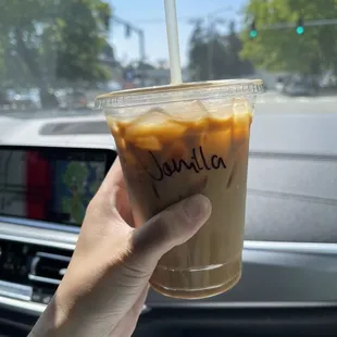 Iced Vanilla Latte