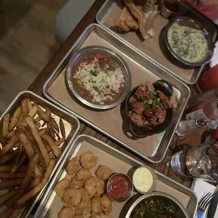 French Fries (AWESOME)  Spinach Madeleine (way too much cream; very little spinach)  Catfish (not crispy enough)