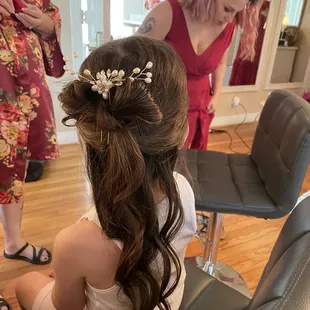 Bridal Crew getting ready