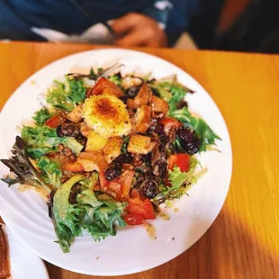 Warm Goat Cheese and Spiced Pecan Salad
