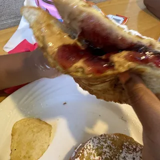 Kids Peanut Butter and Jelly Sandwich