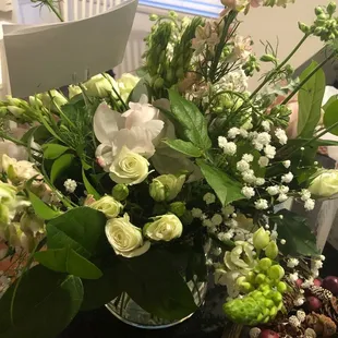 I never expect something to look exactly like the photo but this is ridiculous