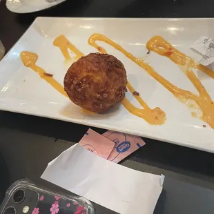 Fried cheesy potato balls (came with 6)