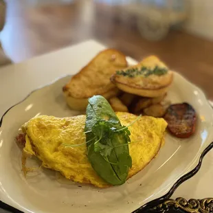 Charcuterie omelet