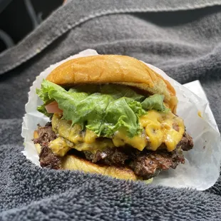 The Shack&apos;s double cheese burger