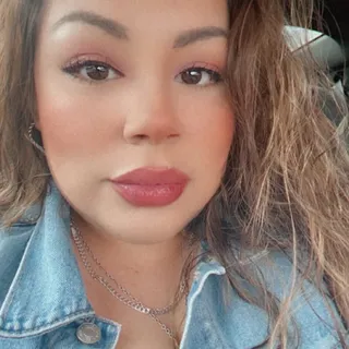 Angel C.