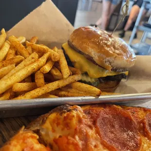 G.O.S.H. (Good Old Smash Hamburger)